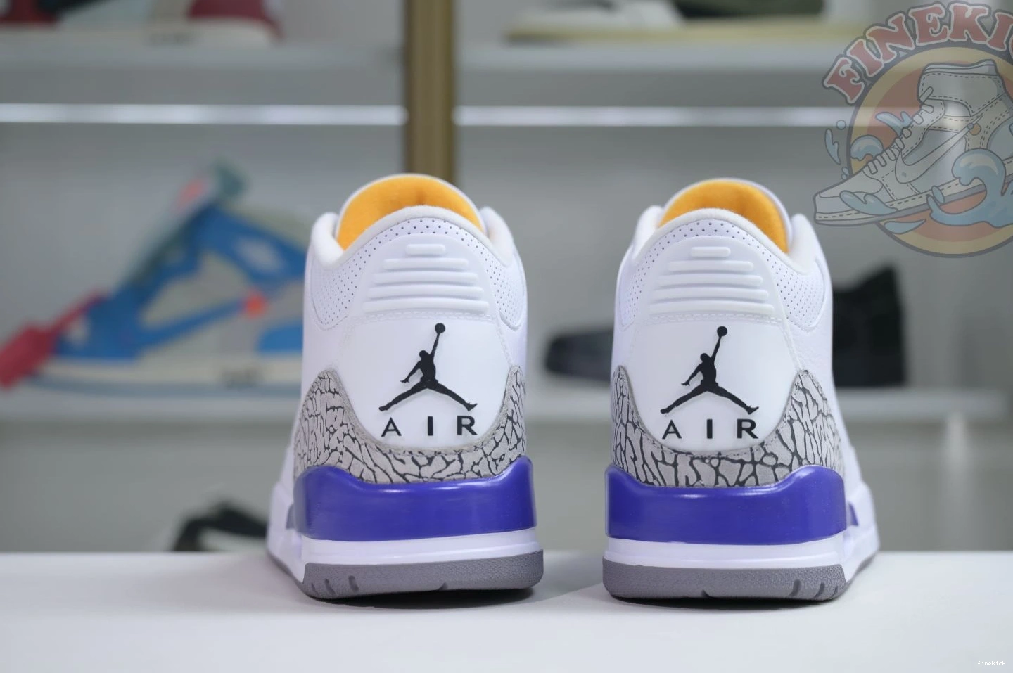 RETRO OG JORDAN AIR 3 1008